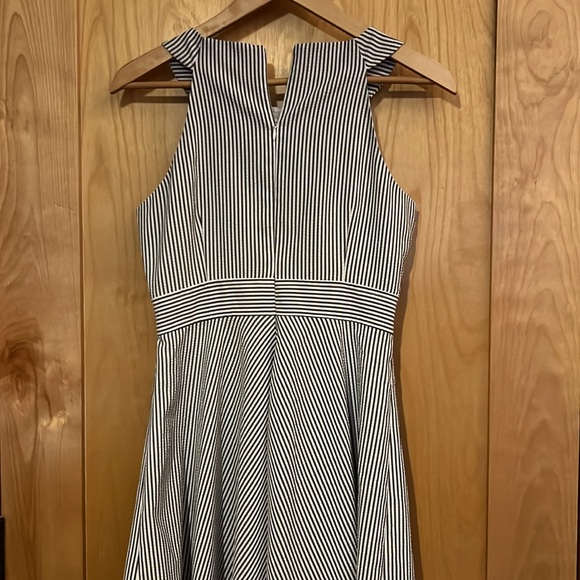 London Times Dress White Blue Sz US 4 - Picture 3 of 7